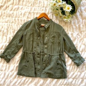 Beautiful Green Jacket 💚